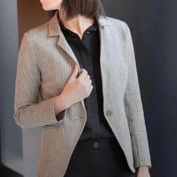 Betabrand Transcendent Blazer Jacket in Gray Basketweave - Picture 2 of 3